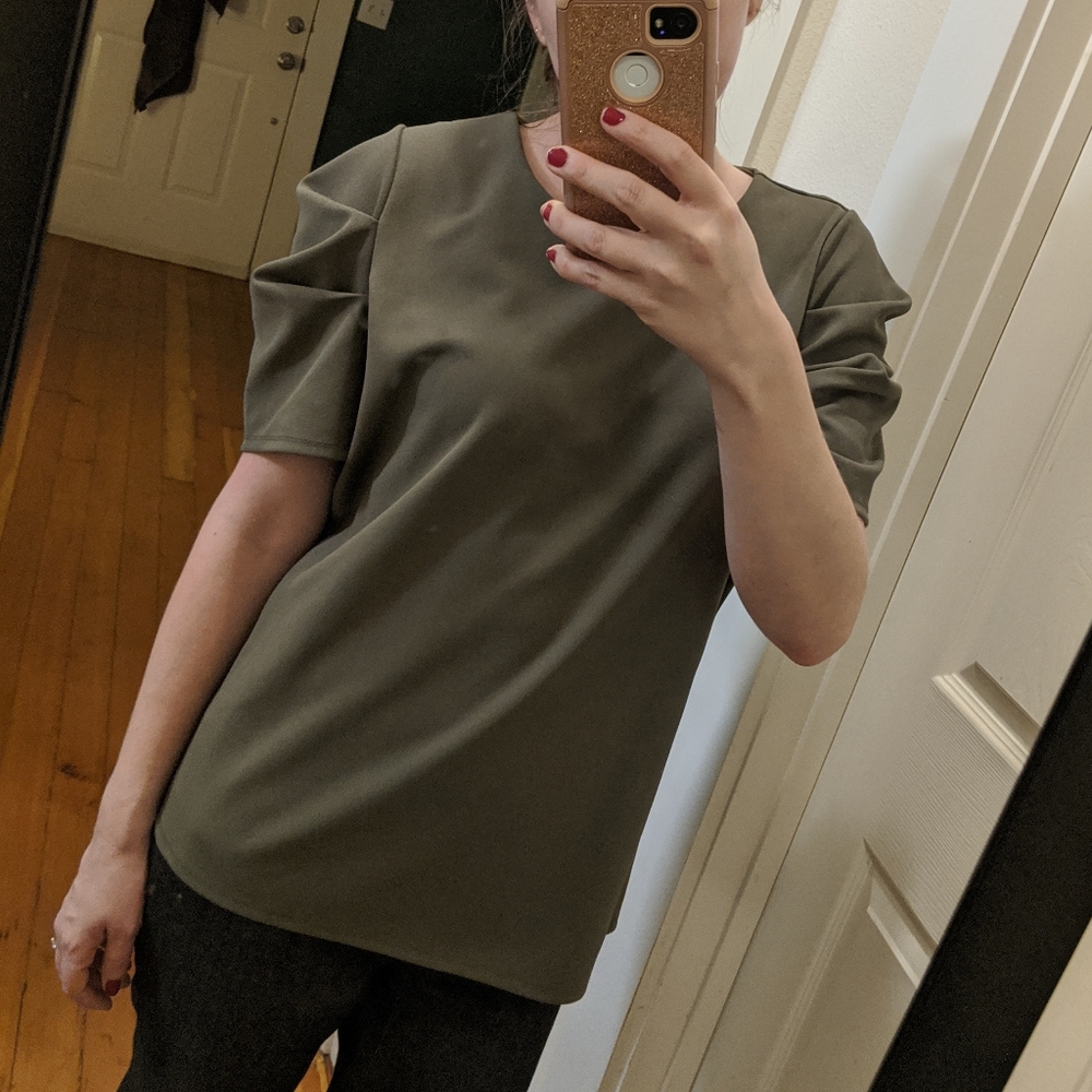 Puff Sleeved Green Banana Republic Shirt
